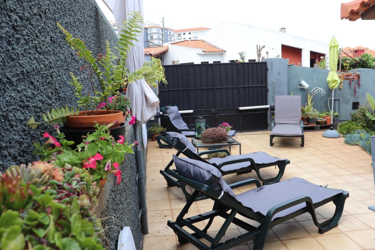 Suites Pinto Coelho Caniço Екстериор снимка