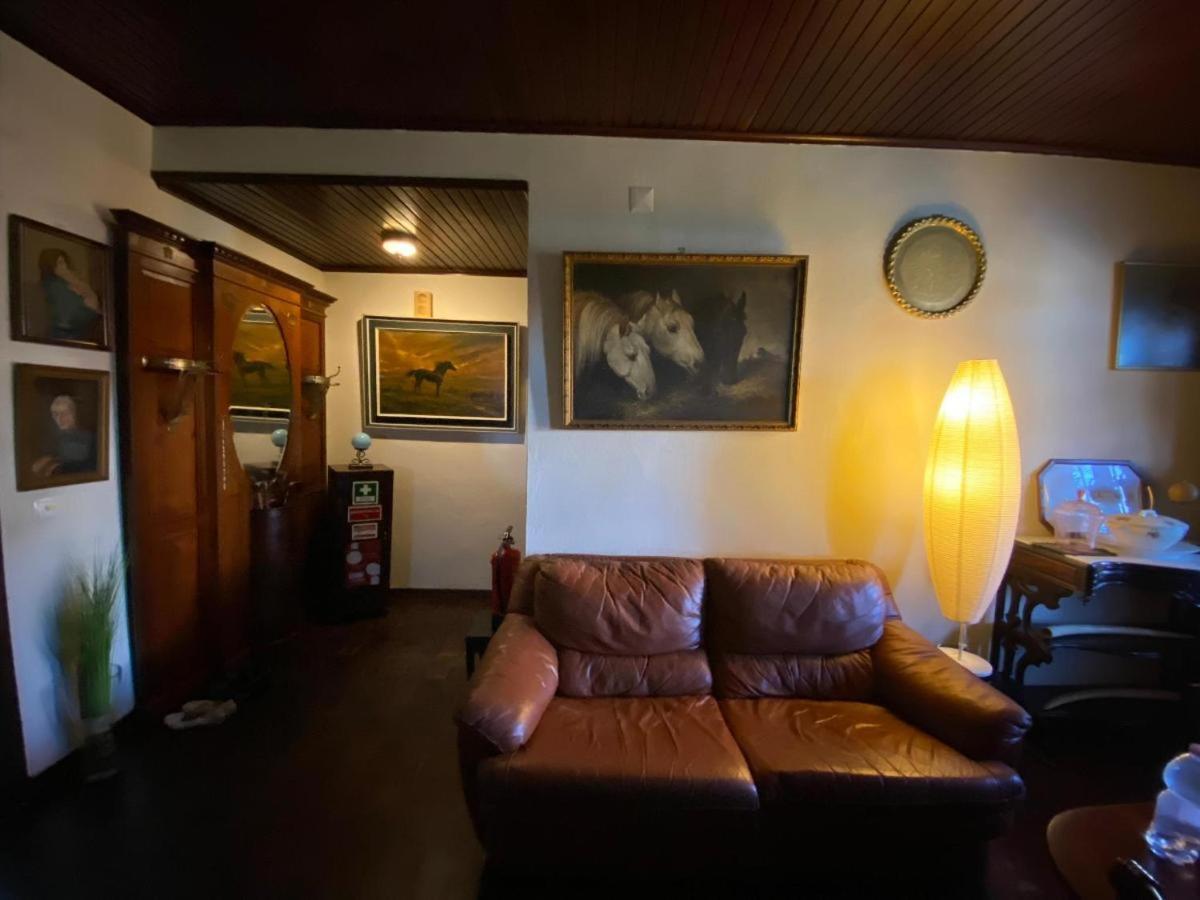 Suites Pinto Coelho Caniço Екстериор снимка