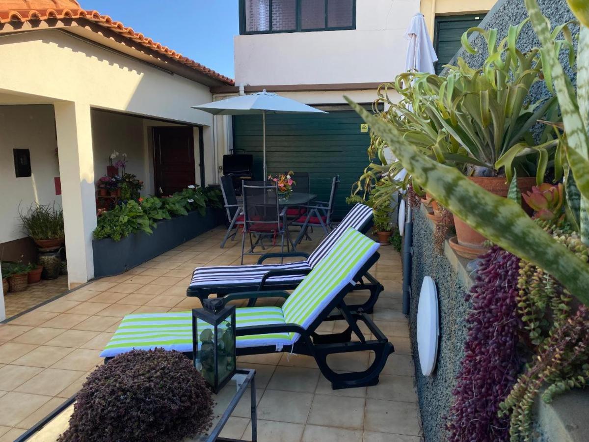 Suites Pinto Coelho Caniço Екстериор снимка