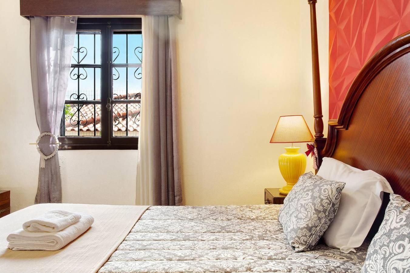 Suites Pinto Coelho Caniço Екстериор снимка
